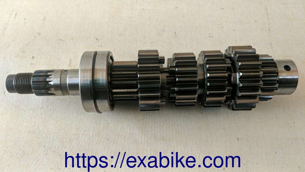 arbre primaire de boite Kawasaki Z 750 - photo 1