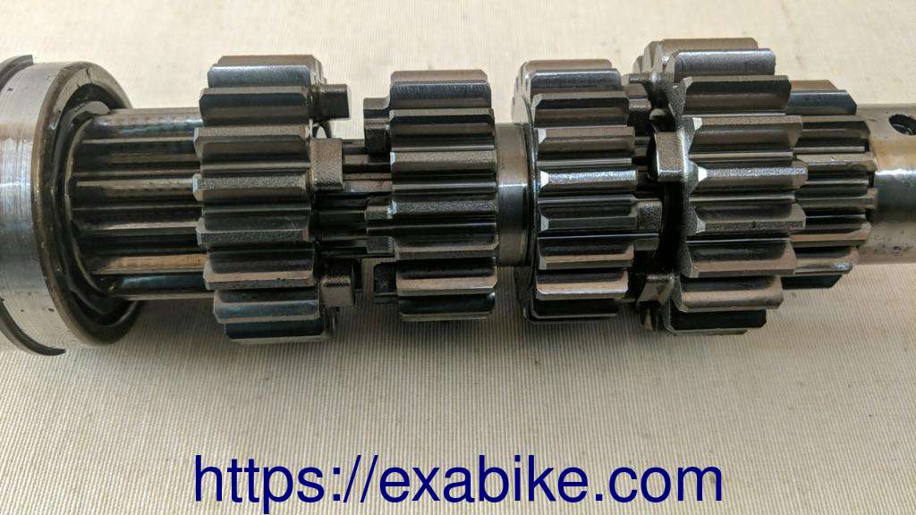 arbre primaire de boite Kawasaki Z 750 - photo 2