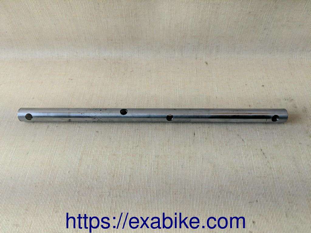 axe du palonnier de carburateurs Kawasaki KZ 1000 - photo 1