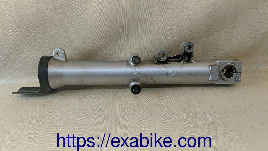lower fork case, right Kawasaki ZR-7 - photo 2