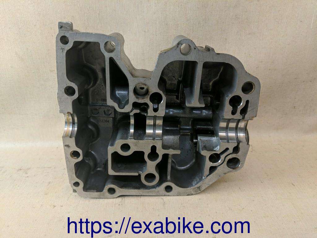 couvre culasse avant Honda PC 800 - photo 2