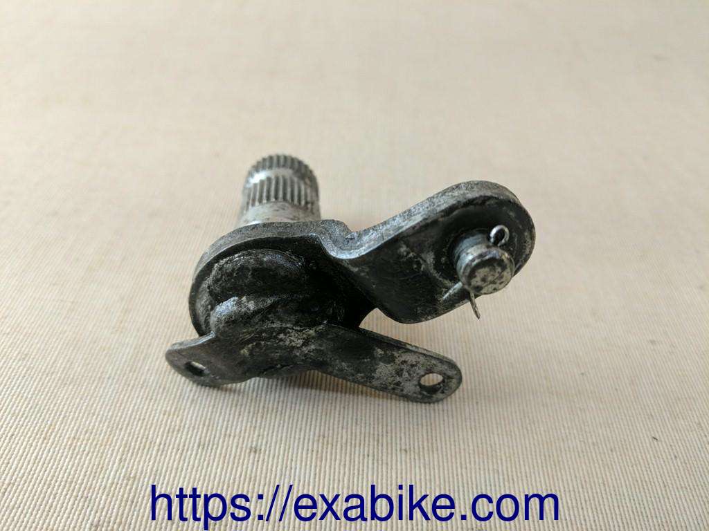 brake pedal shaft Yamaha 1200 VMAX - photo 2