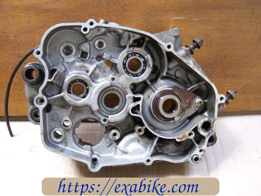 carter moteur droit KTM 125 LC2 - photo 1