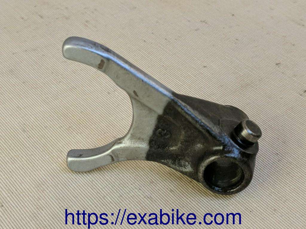 gearshift fork Yamaha XJ 750 - photo 2