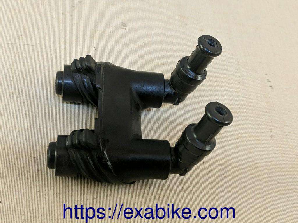 spark plug caps Honda GL 1100 Goldwing - photo 2