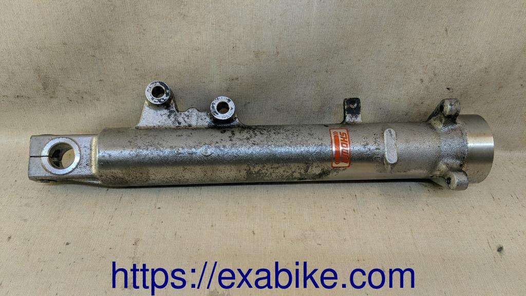 lower fork case, left Suzuki GSXF 750 - photo 2