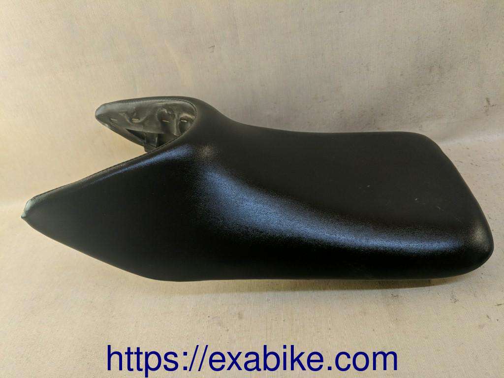 front seat Honda CBR 125 - photo 1