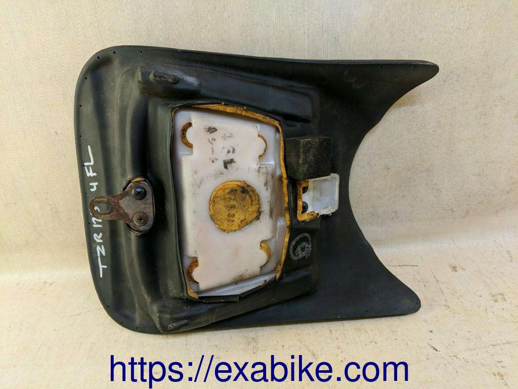 seat, front Yamaha TZR 125 - photo 3