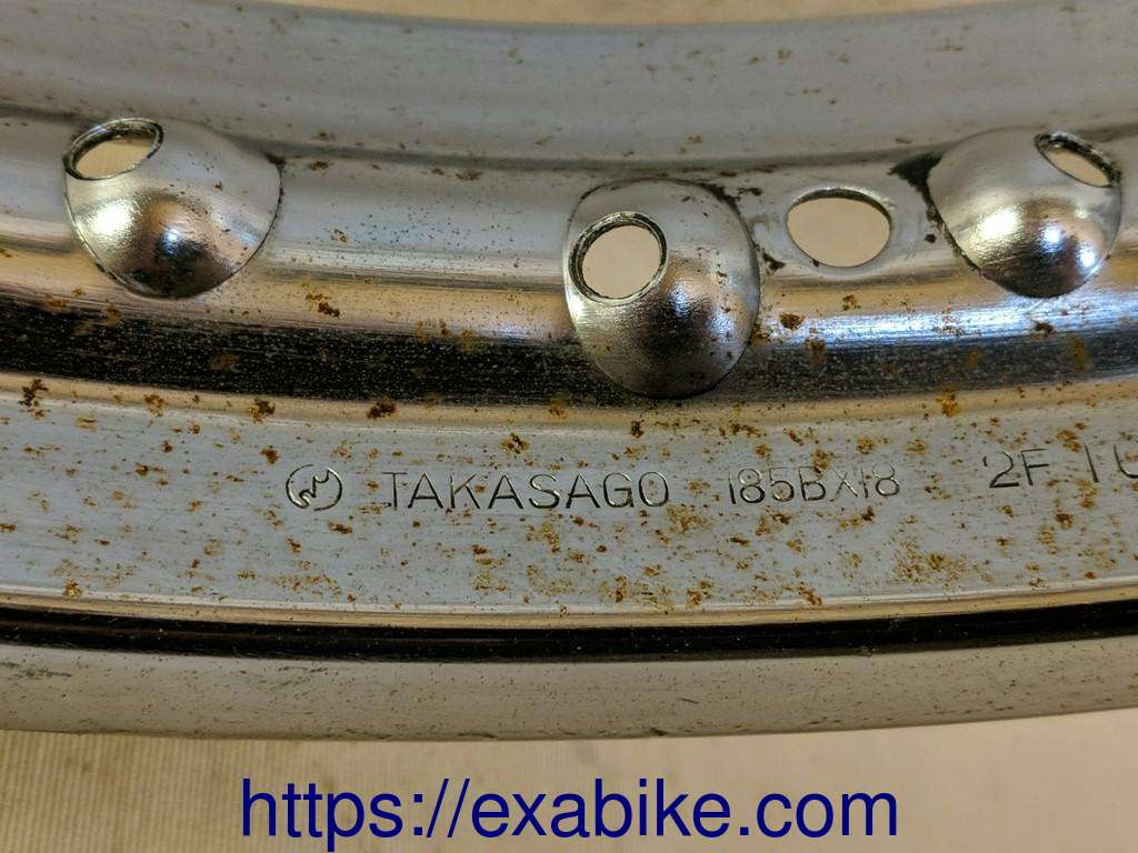 rear wheel rim Suzuki GT 380 - photo 2