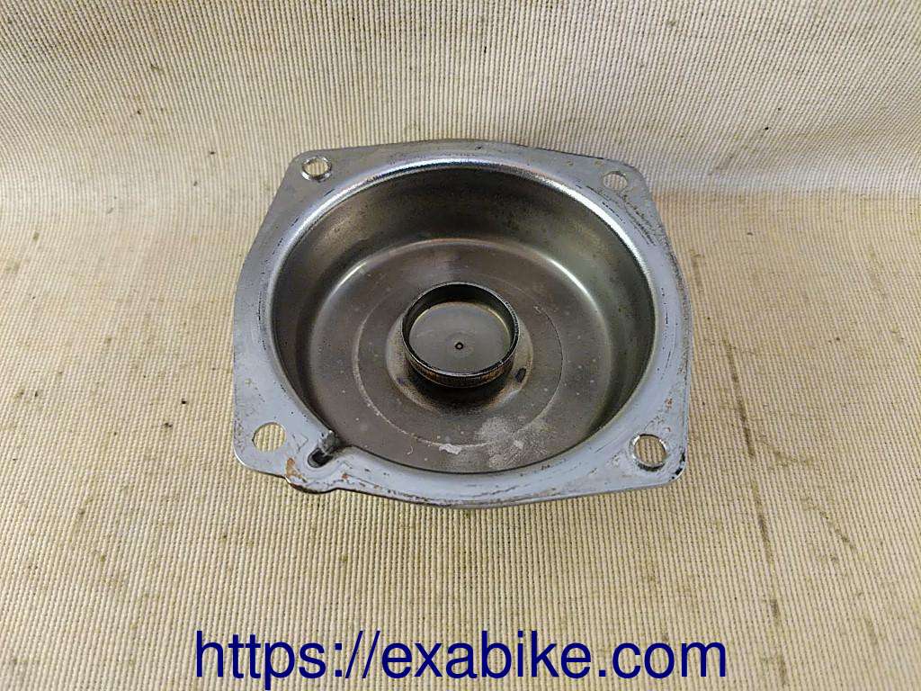 carburetor top cap Honda CBX 650 E - photo 2