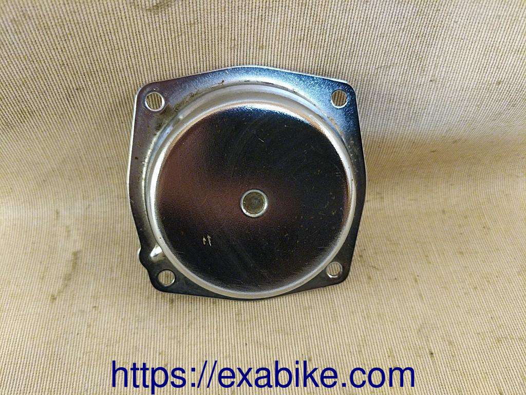 carburetor top cap Honda CBX 650 E - photo 1