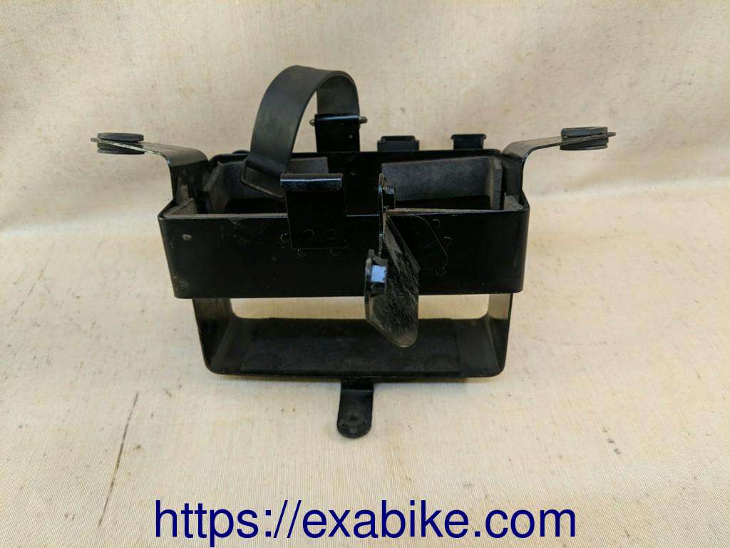 battery box Suzuki GSX1100G - photo 2