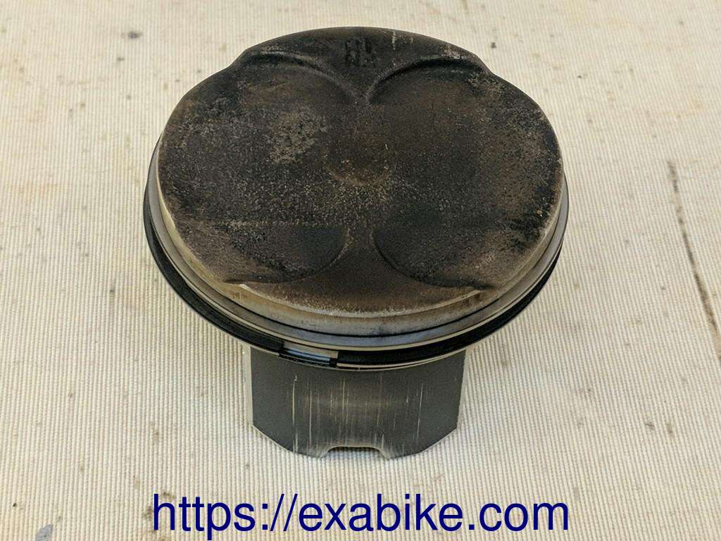 piston Honda CB1000F - photo 1