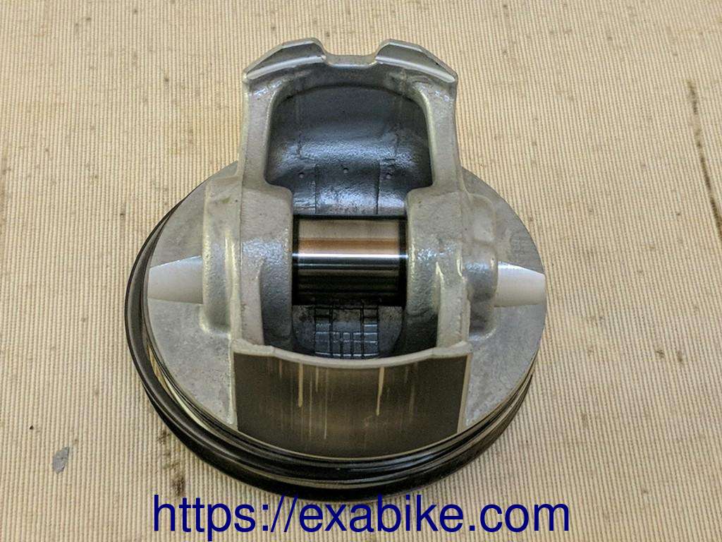 piston Honda CB1000F - photo 2