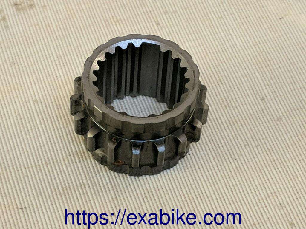 cam chain driven gear Honda CB1000F - photo 1