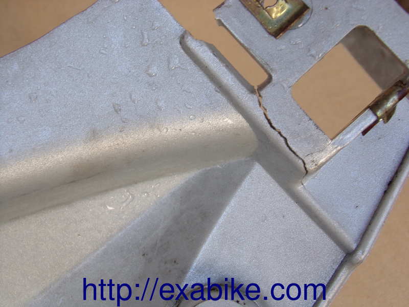 habillage latéral gauche Kymco Xciting 500 - photo 3