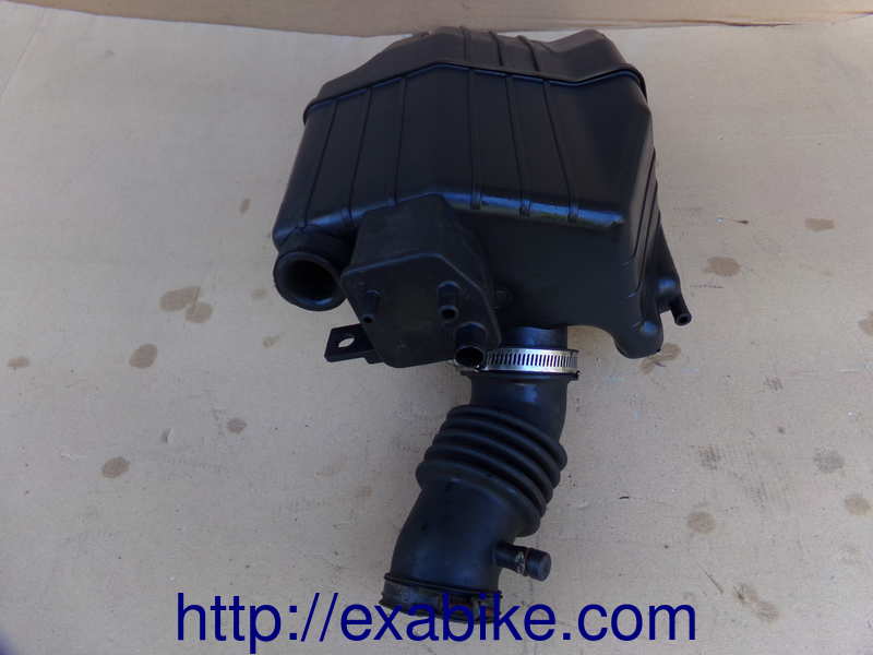 air cleaner box Kymco Xciting 500 - photo 2