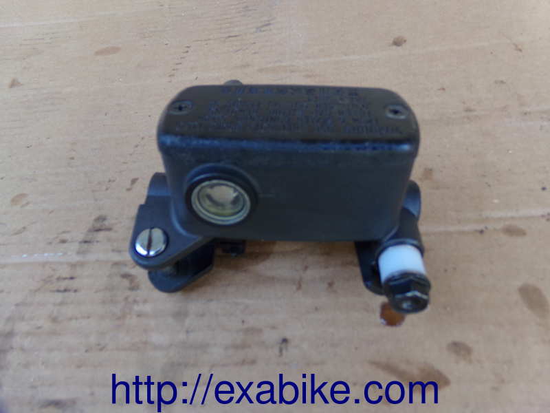 front master cylinder Kymco Xciting 500 - photo 1