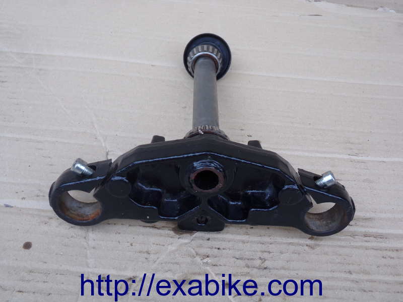 fork bracket, under Hyosung GV 125 Aquila - photo 2
