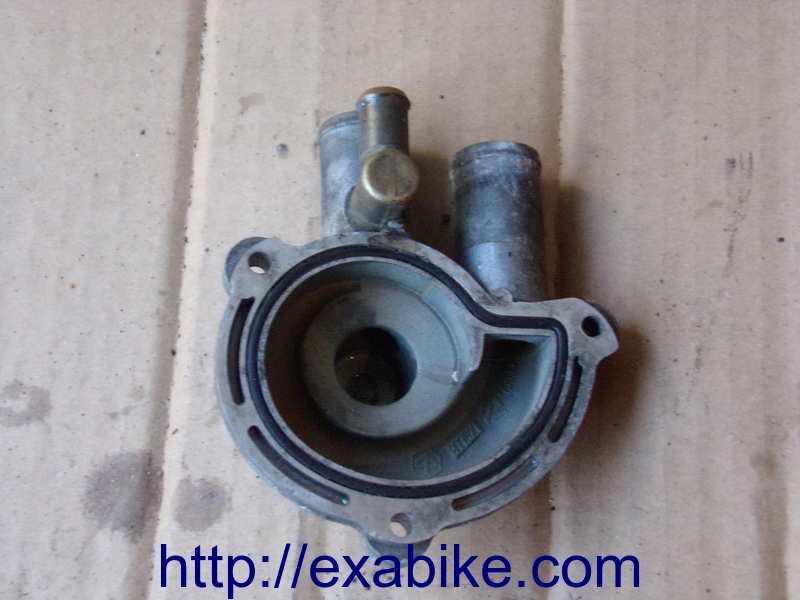 water pump cover Piaggio 300 MP3 - photo 2