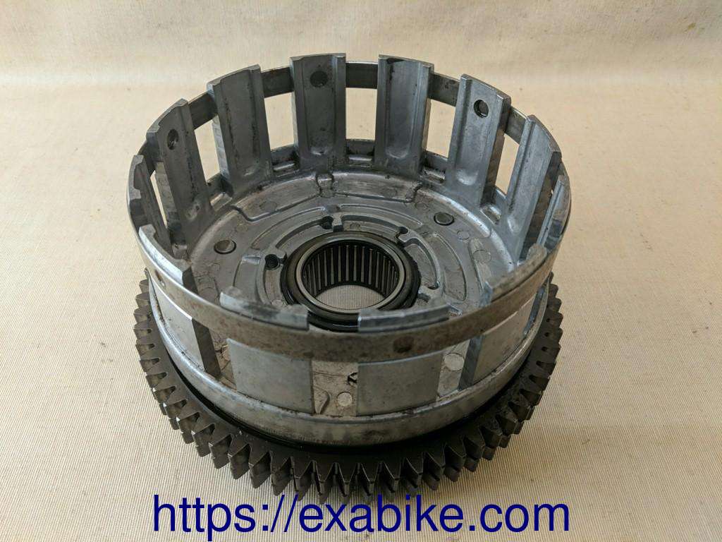 cloche d'embrayage Honda VF1000R - photo 1