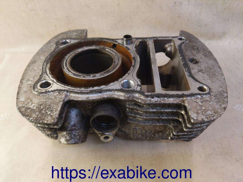 cylindre avant Honda VT 125 Shadow - photo 2