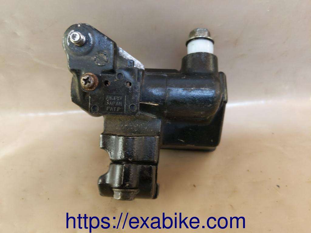front master cylinder Honda CB 125 TD - photo 3