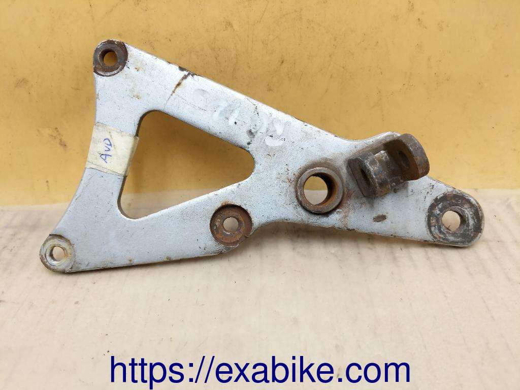 footrest plate, front right Suzuki RG 125 - photo 1
