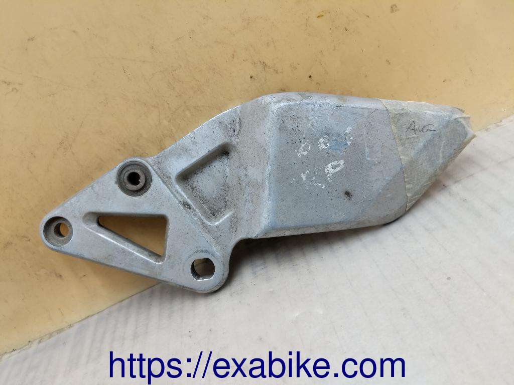 footrest plate, front left Suzuki RF 600 - photo 1
