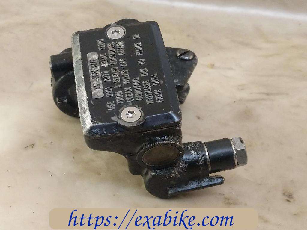 maitre cylindre d'embrayage Kawasaki GPZ 750 - photo 3