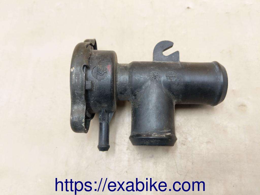 radiator filler neck Honda VFR 800 - photo 2
