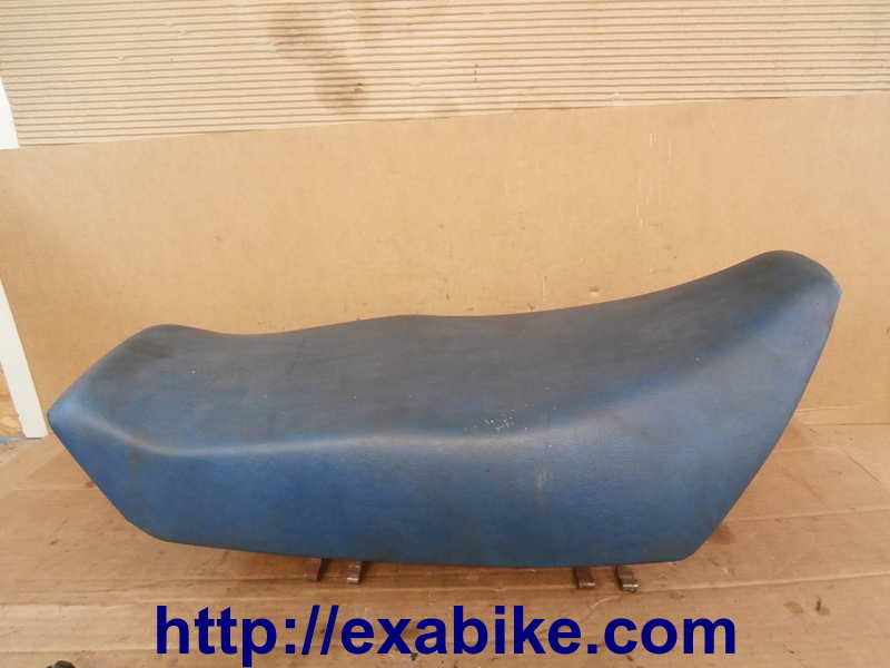 seat Yamaha XZ 550 - photo 2