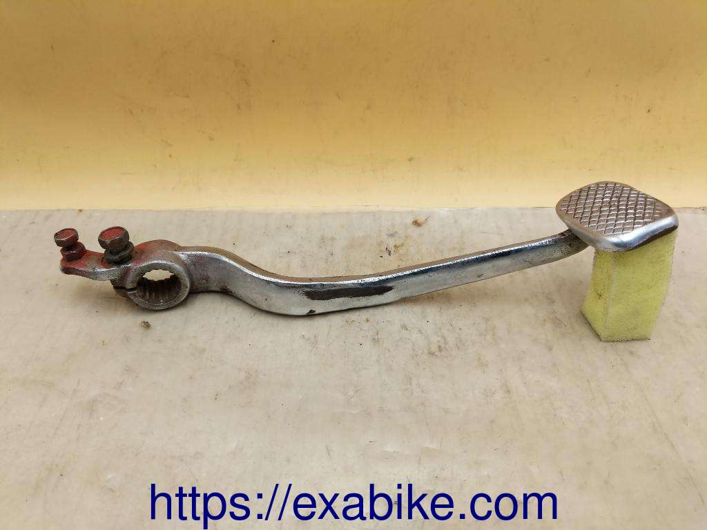 brake pedal Suzuki GS 750 - photo 1