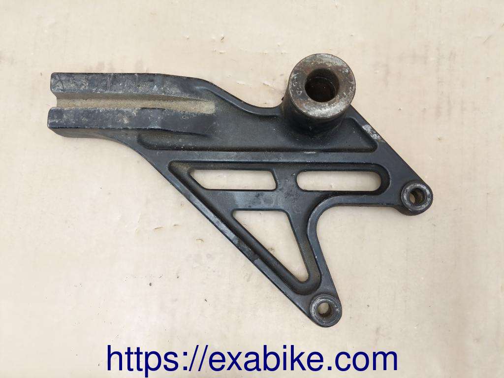 caliper bracket, rear Suzuki DR 650 - photo 1