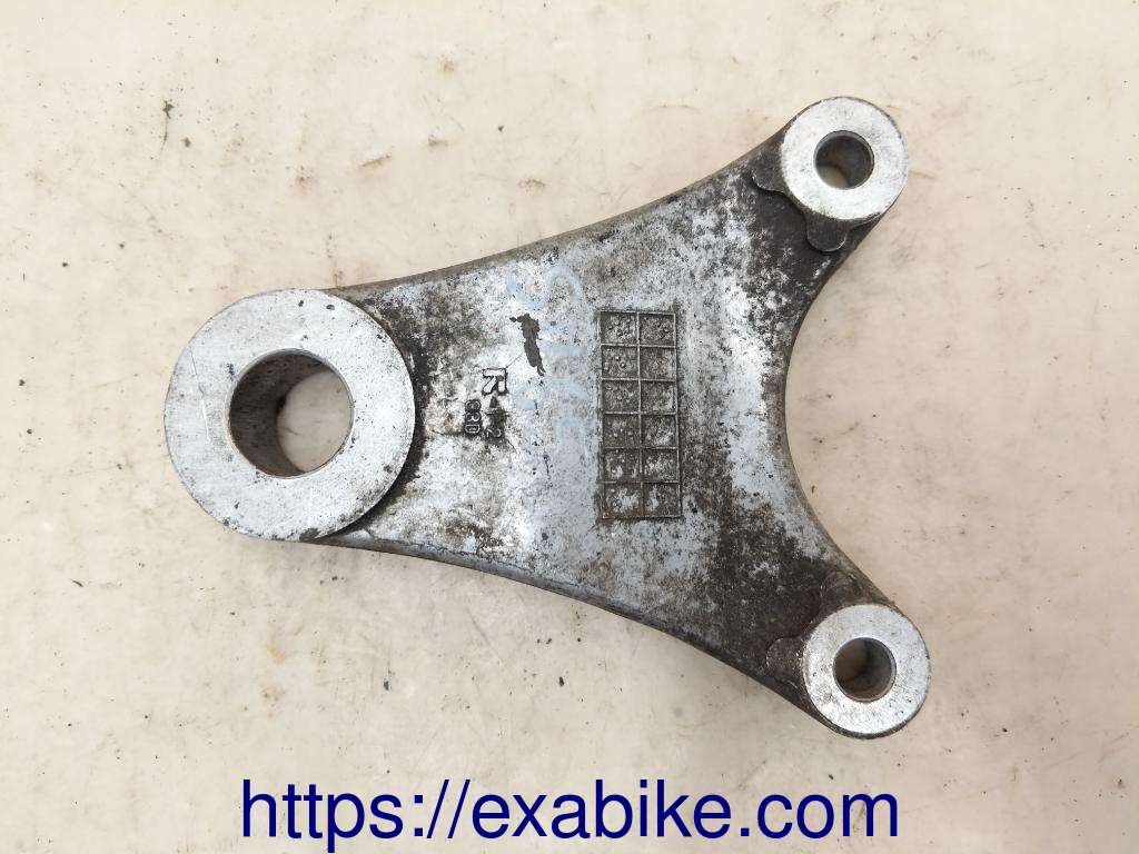 caliper bracket, rear Suzuki SV 650 - photo 1