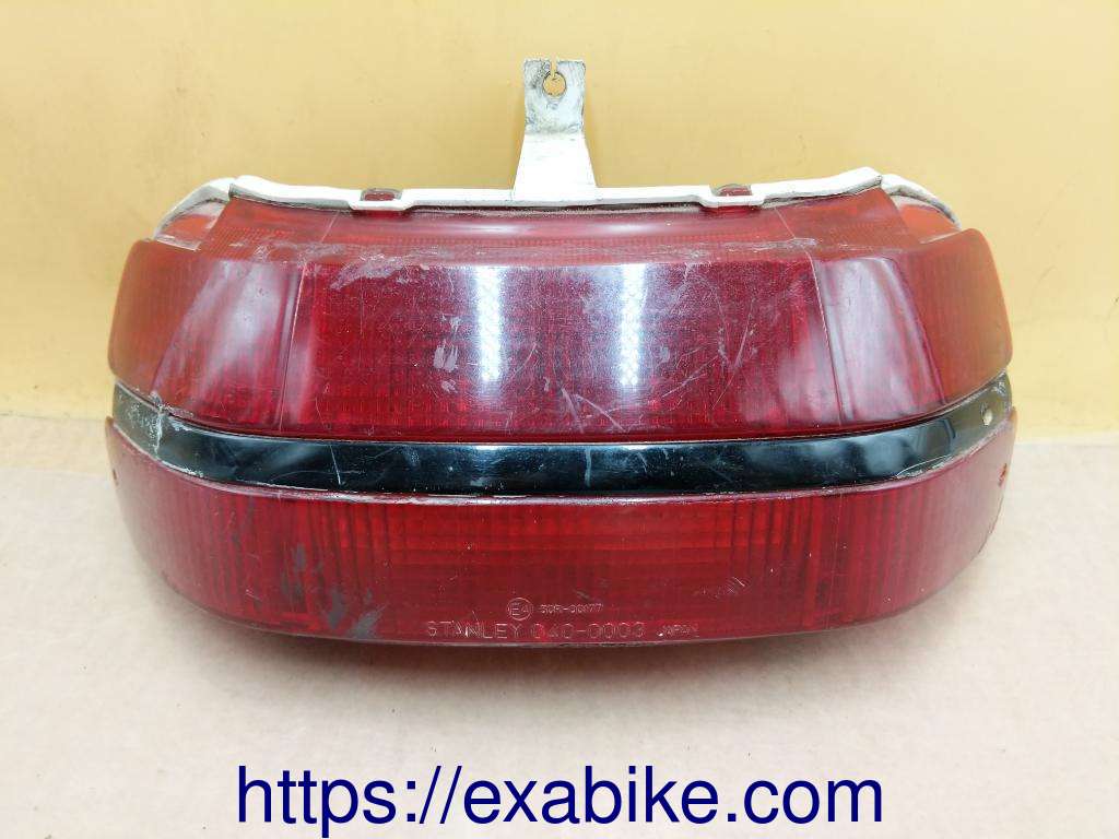 tail light Honda CBR1000F - photo 1