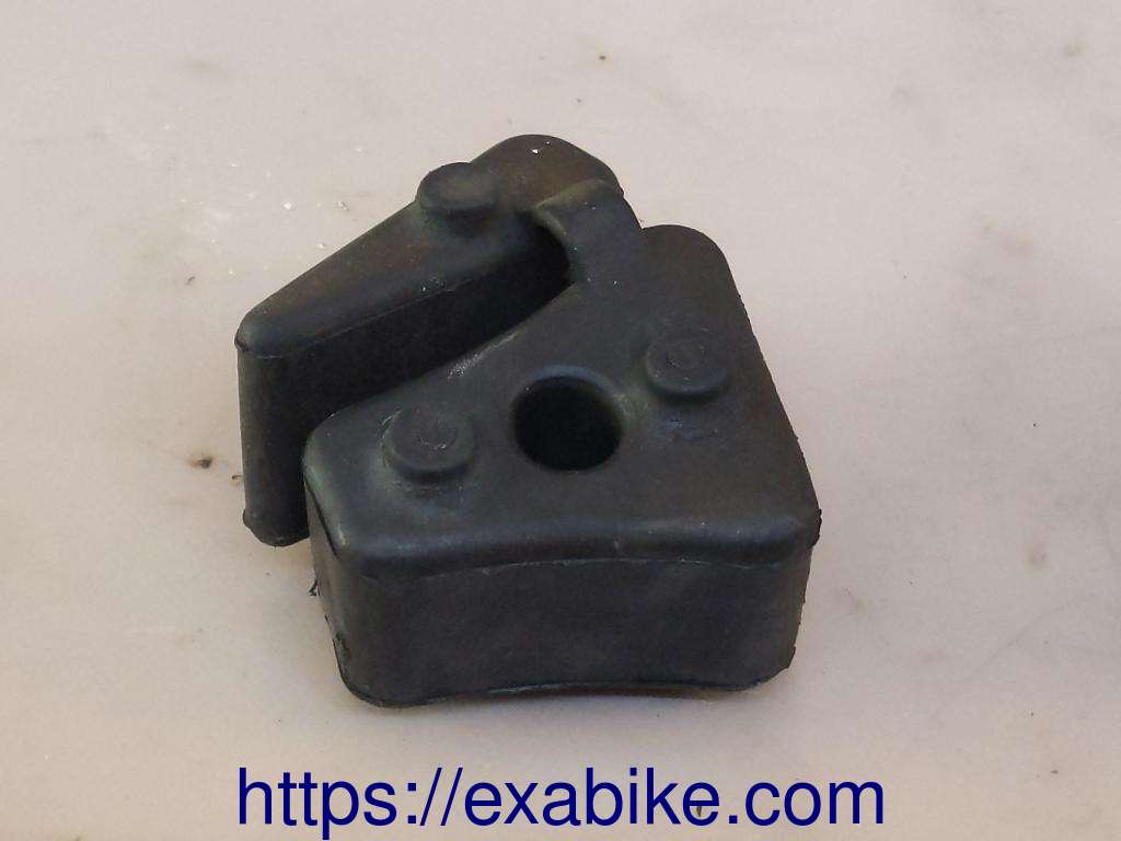 rear wheel damper Honda CB 500 - photo 1