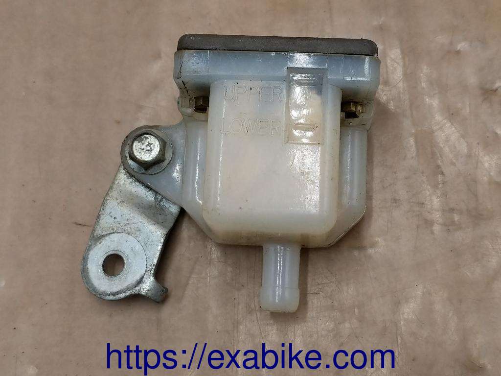 brake fluid reserve Suzuki DR650RSE - photo 1