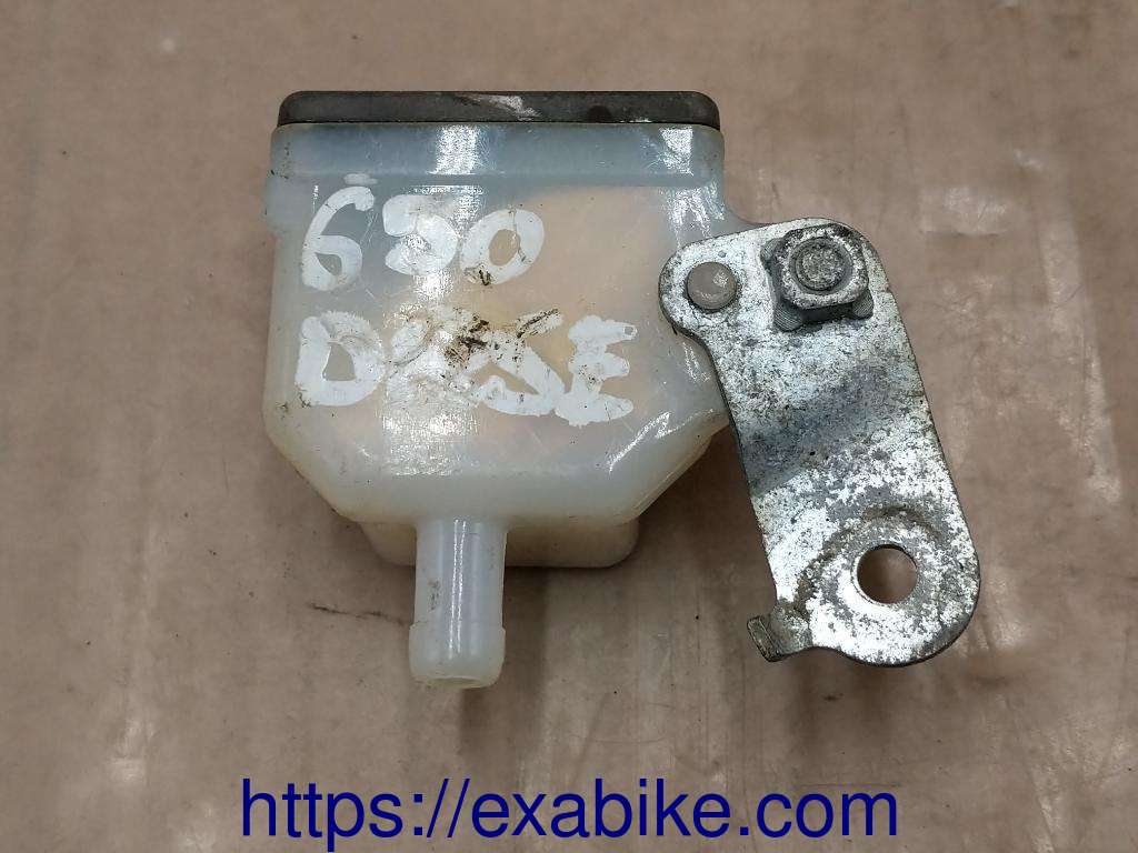 brake fluid reserve Suzuki DR650RSE - photo 2