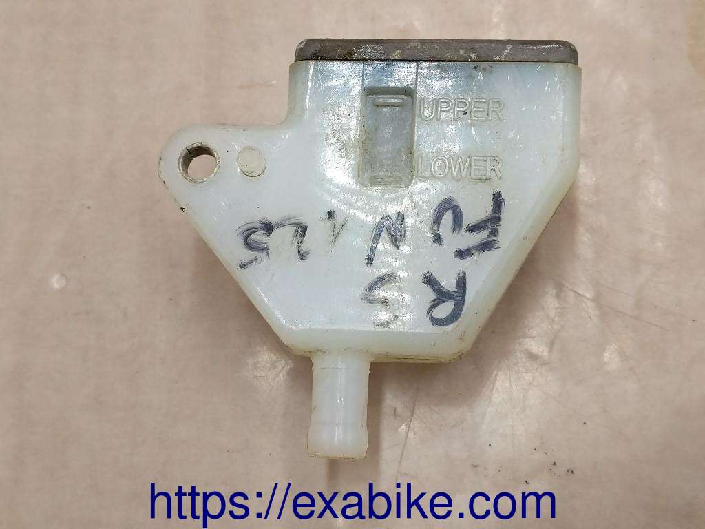 brake fluid reserve Suzuki RG 125 - photo 2