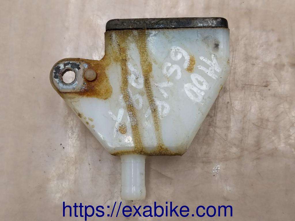 bocal de liquide de frein Suzuki GSXR 1100 - photo 2