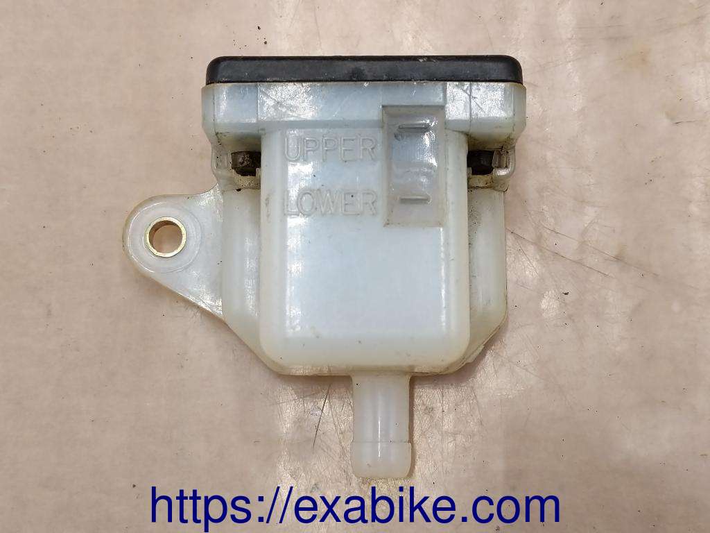 brake fluid reserve Suzuki DR 600 - photo 1