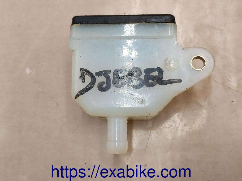 brake fluid reserve Suzuki DR 600 - photo 2