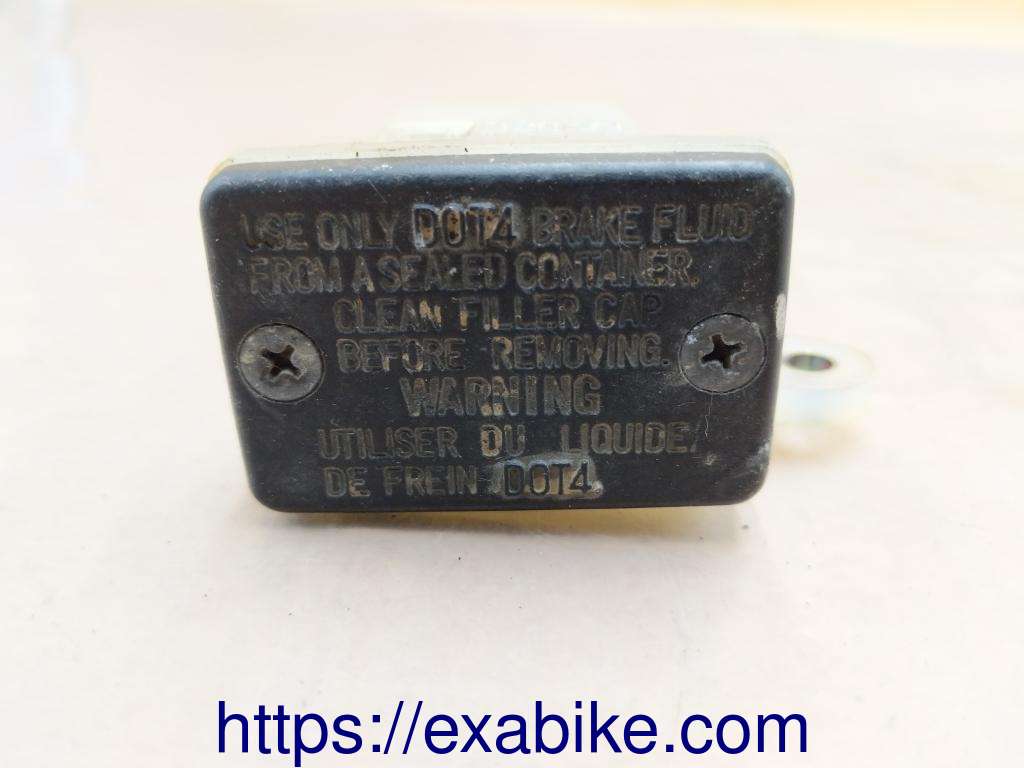 brake fluid reserve Suzuki DR 600 - photo 3