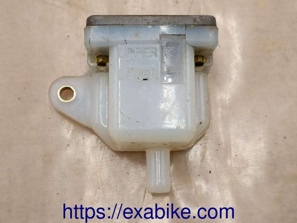 brake fluid reserve Suzuki GSX 1200 X (Inazuma) - photo 1