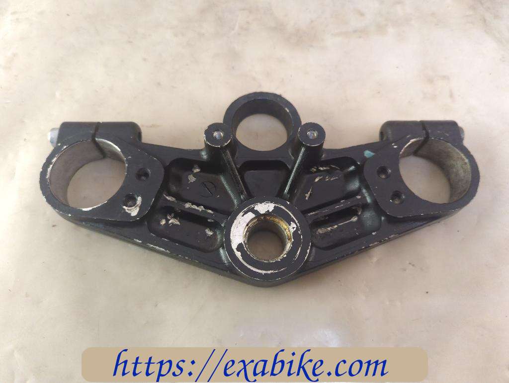 fork bracket Triumph Trophy 900 - photo 2
