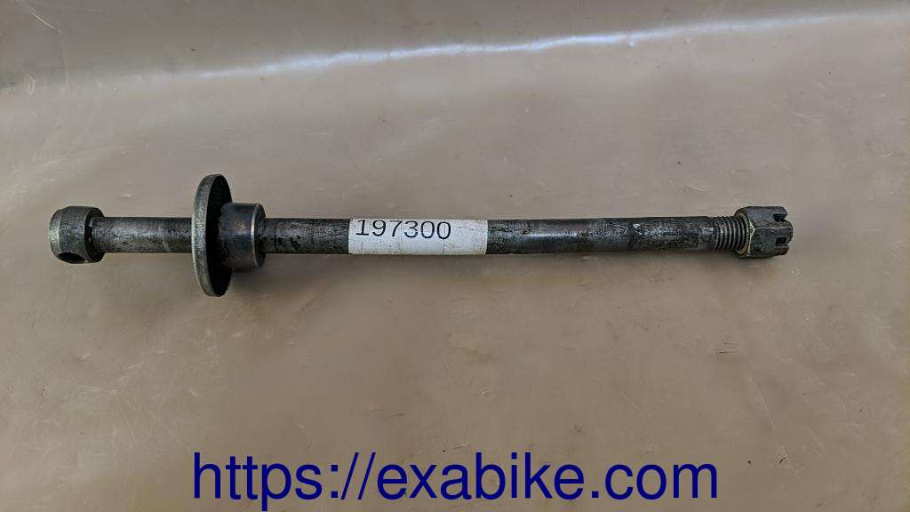 wheel axle, front Suzuki RG 80 - photo 1