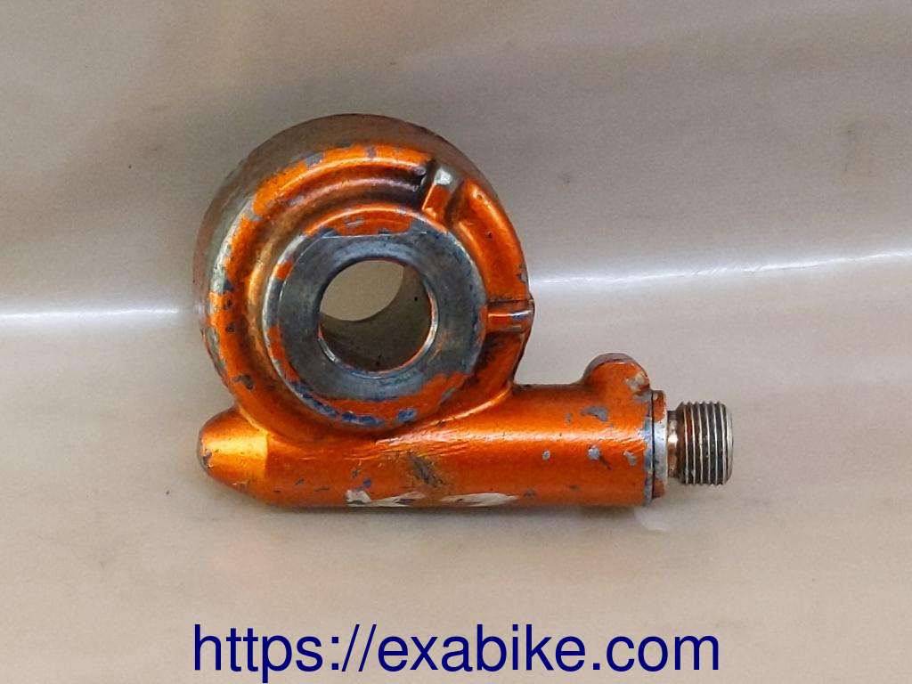 speedometer gear Kawasaki KZ 750 - photo 1