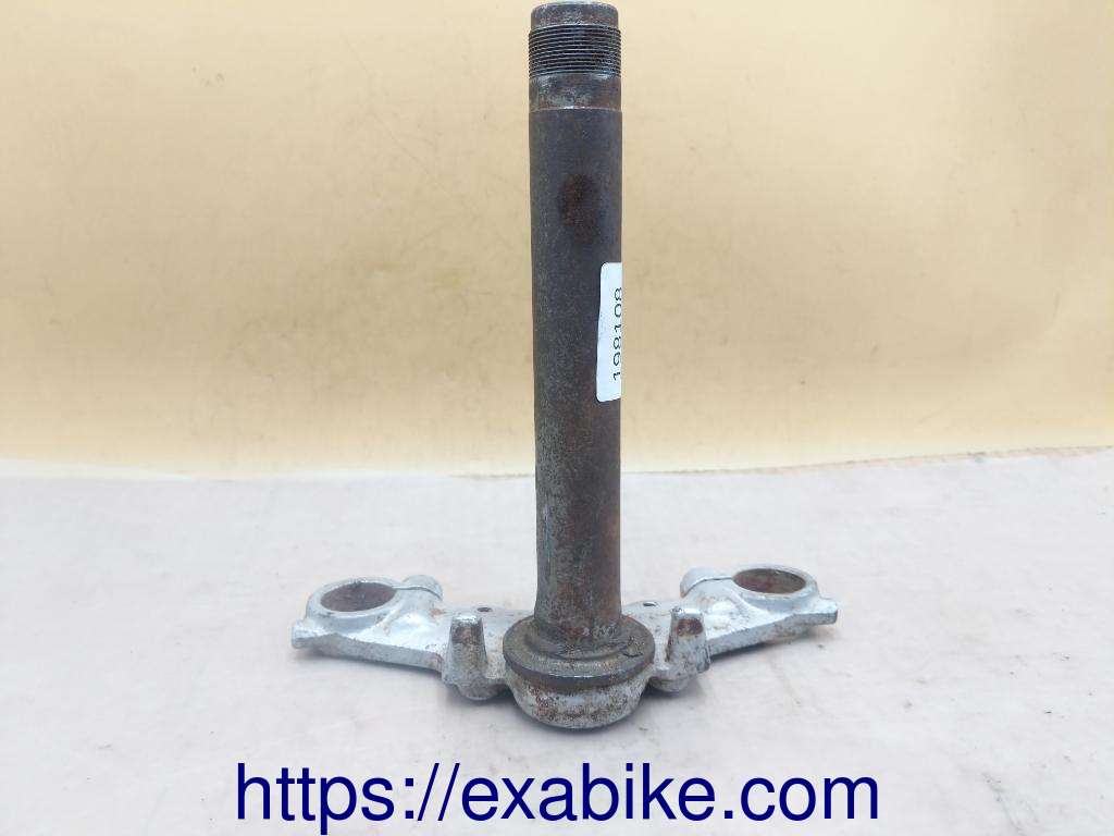 fork bracket Suzuki RM 50 - photo 2