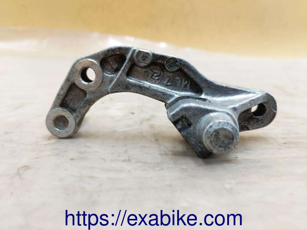 caliper bracket, front right Honda CBR1000F - photo 2